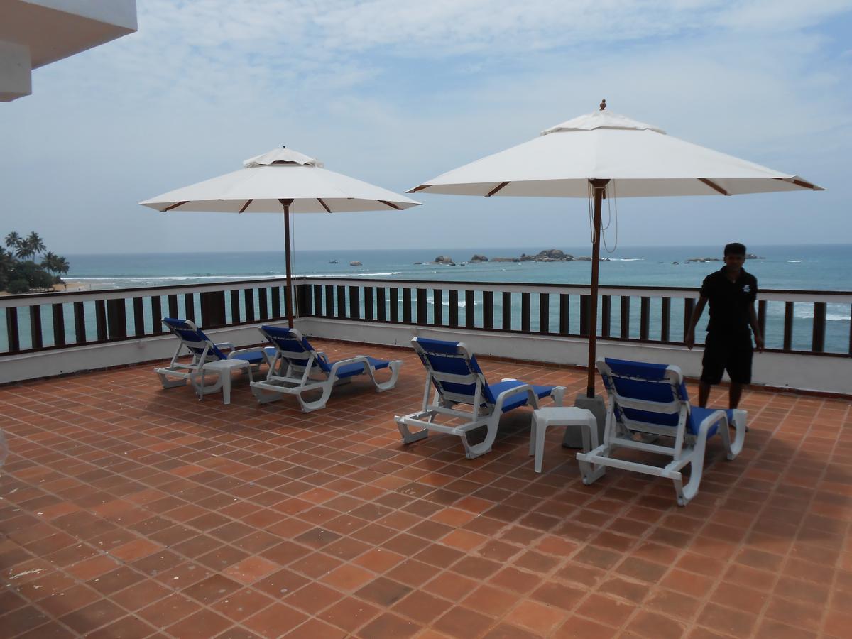Coral Seas Beach Hikkaduwa Extérieur photo