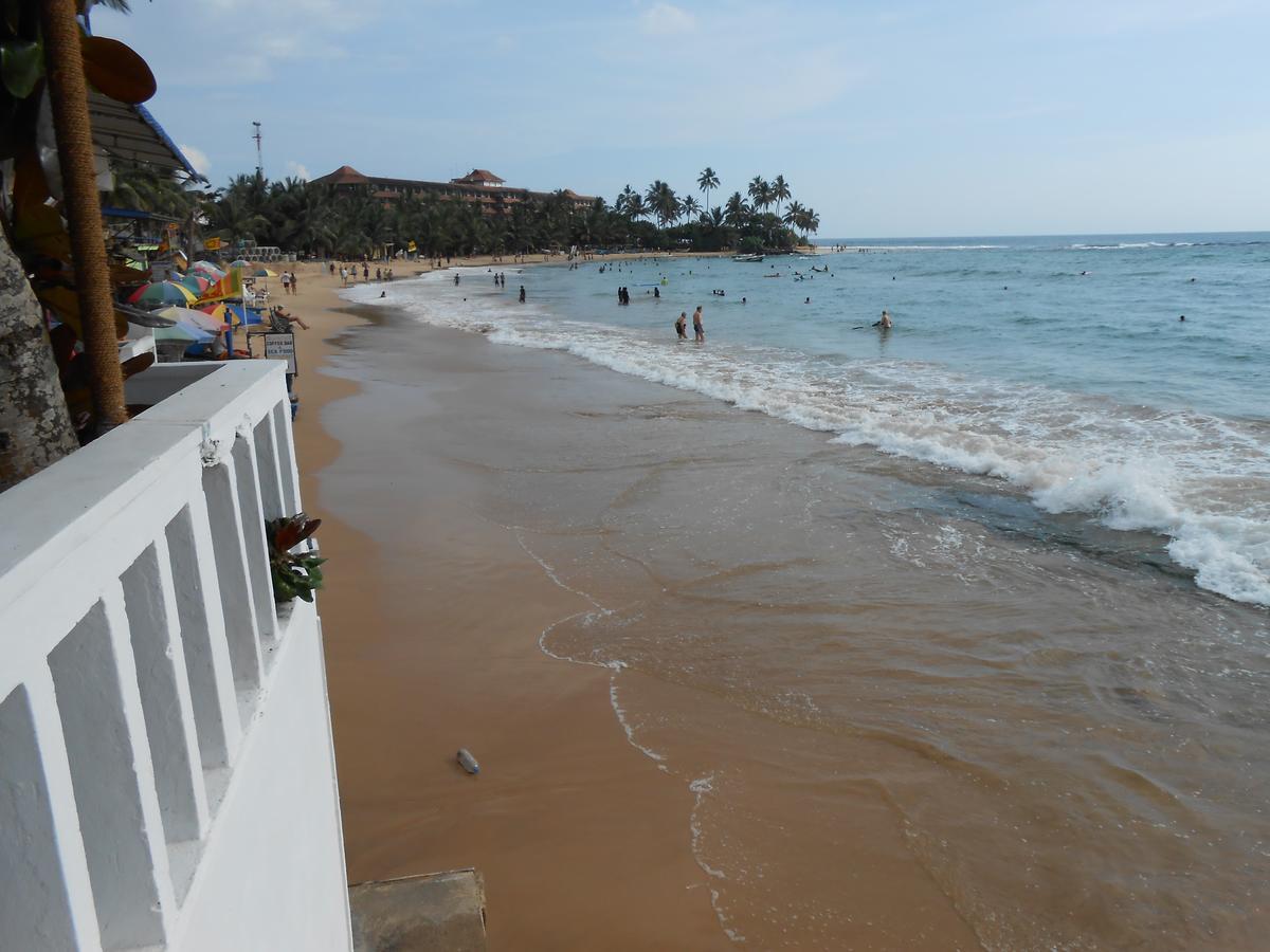 Coral Seas Beach Hikkaduwa Extérieur photo