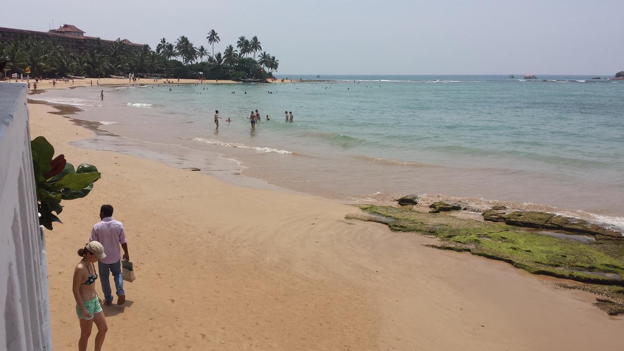Coral Seas Beach Hikkaduwa Extérieur photo